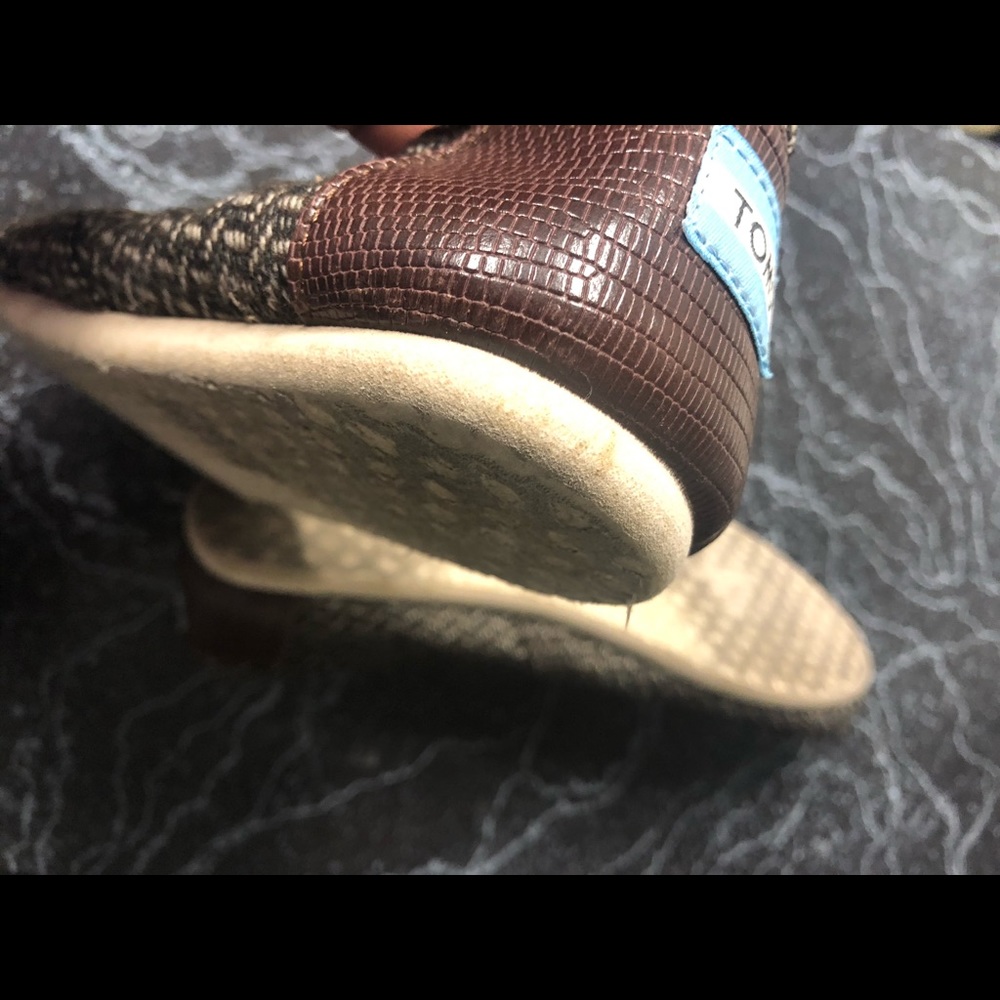 Toms - Picture 4 of 6